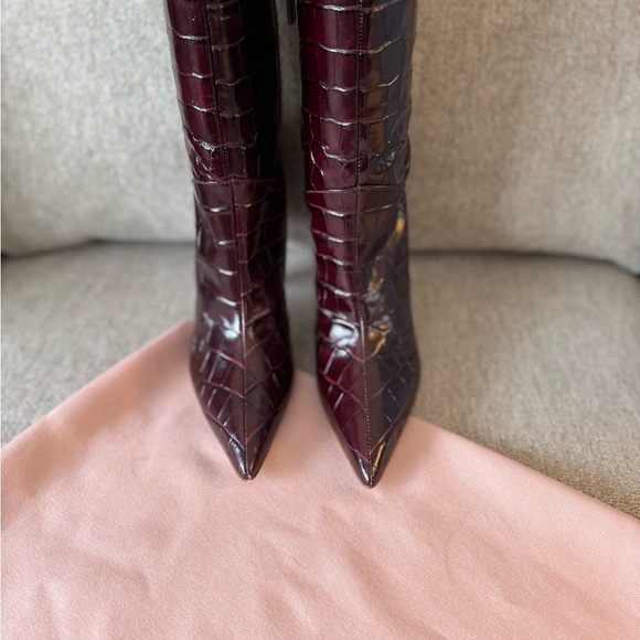 👠 Stuart Weitzman Lucite Boots size 7 thigh high boots deep plum color - Picture 3 of 9